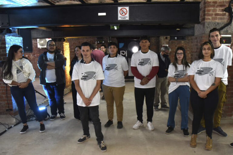 A través de Potrero Digital, promueven la inclusión de jóvenes en Rosario
