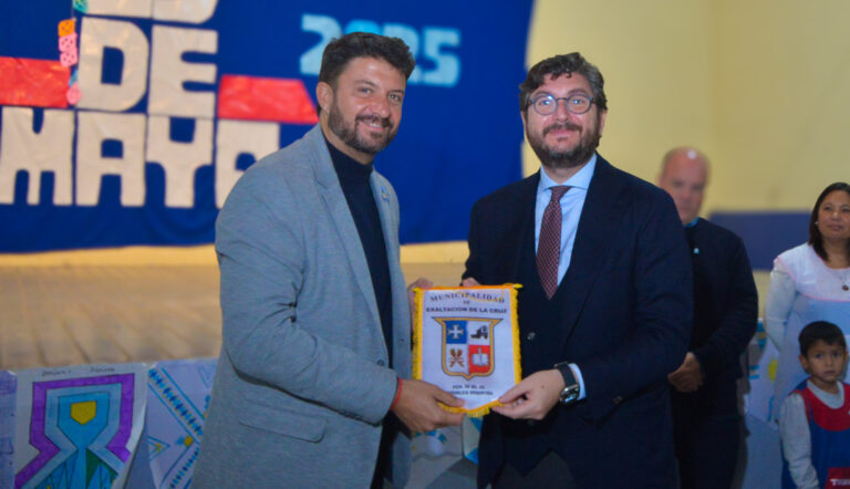 Acuerdan con un municipio la promoción de actividades físicas entre niños y niñas