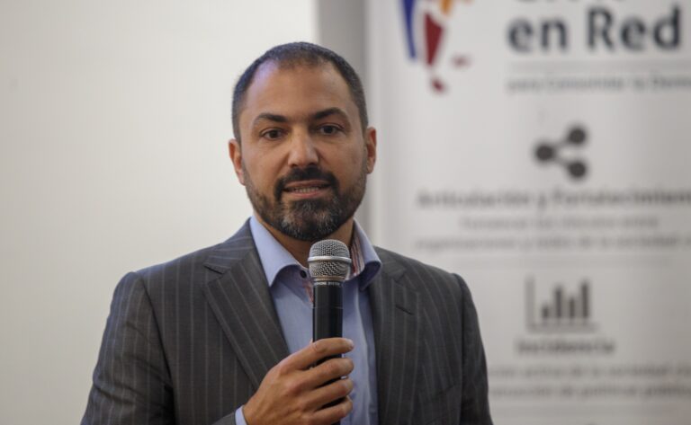 “El protagonismo del sector social es una necesidad democrática”