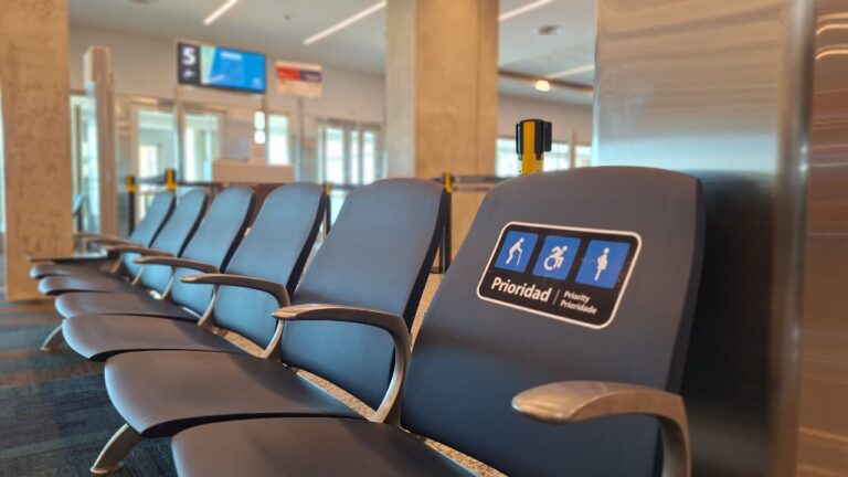 Otorgaron certificaciones de accesibilidad por las mejoras en los aeropuertos