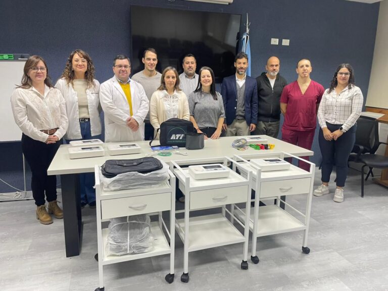 Aportan recursos para fortalecer el sistema público de Salud