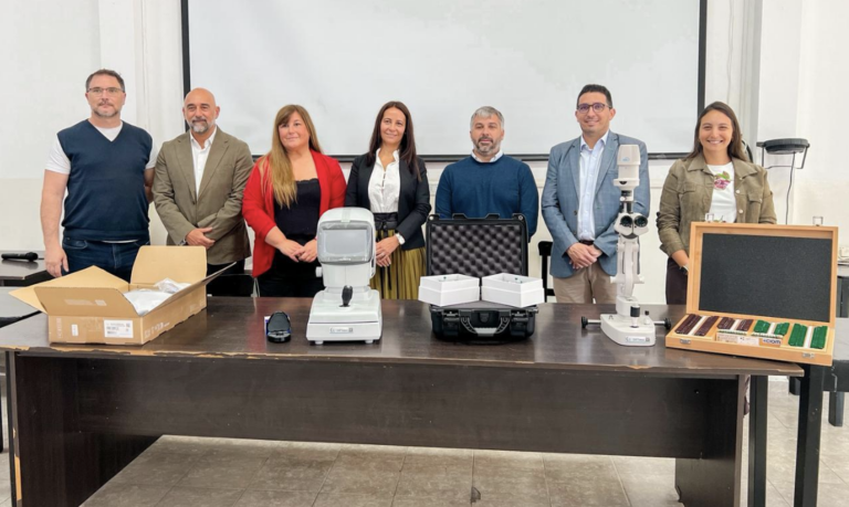 Aportan equipamiento oftalmológico para la atención médica pública en Salta