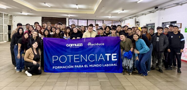 Escuelas técnicas sin estereotipos: 400 jóvenes se preparan para su primer empleo
